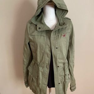 Hollister Earthy Cargo Jacket 🌍